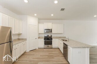 2935 Jackson Smt in Converse, TX - Building Photo - Building Photo