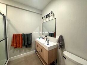 16 Baker Ct, Unit 1 in Boston, MA - Building Photo - Building Photo