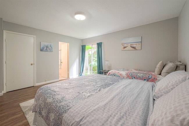 property at 2121 Fountain View Dr