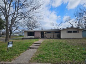 1801 S 41st St in Temple, TX - Building Photo