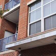 3 Greenwich Dr in Jersey City, NJ - Building Photo - Building Photo