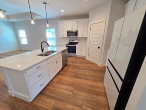 1821 Lubbock Rd in Gulf Breeze, FL - Building Photo - Building Photo