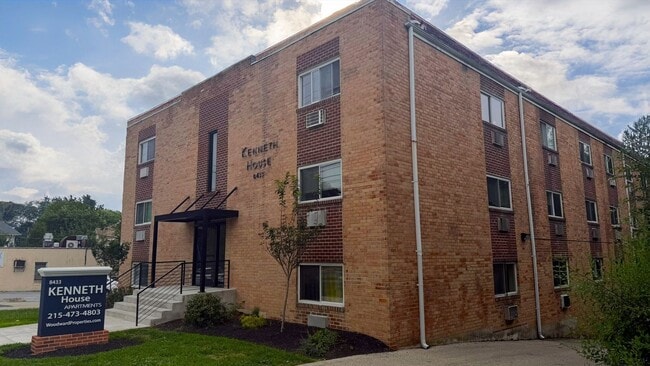 Kenneth House Apartments