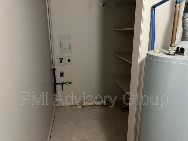 3533 SW 9th St in Topeka, KS - Building Photo - Building Photo