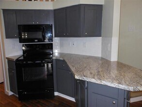 2350 E Stone Rd in Wylie, TX - Building Photo - Building Photo