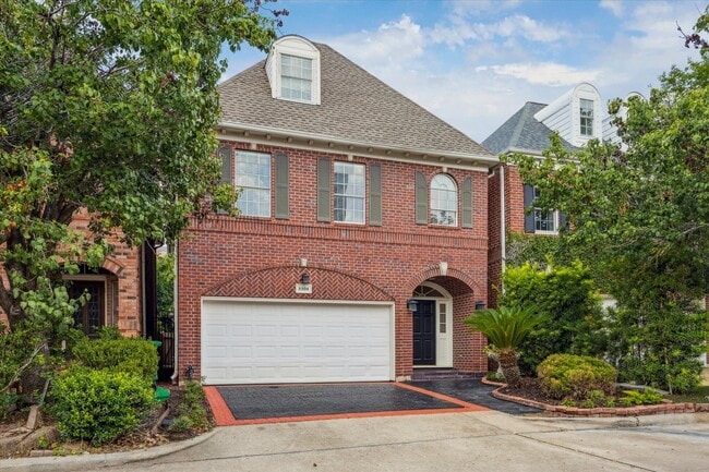 property at 5308 Hidalgo St