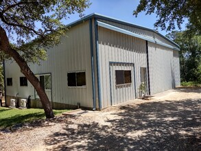 292 Bear Creek Dr in New Braunfels, TX - Building Photo - Building Photo