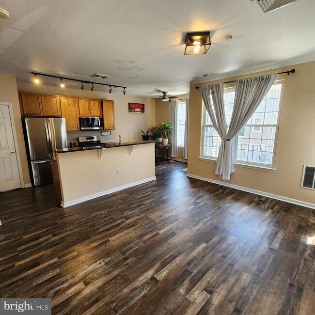 property at 1301 N 32nd St