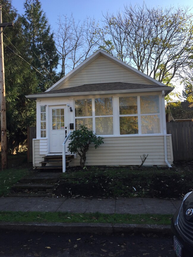 property at 6312 SE Center St