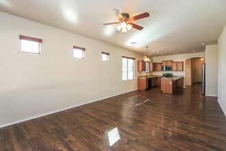 21937 S 214th St in Queen Creek, AZ - Foto de edificio - Building Photo