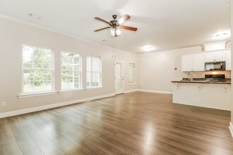 1977 Kenlock Dr in Grovetown, GA - Foto de edificio - Building Photo