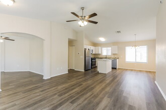 7857 S Baja Stone Ave in Tucson, AZ - Building Photo - Building Photo