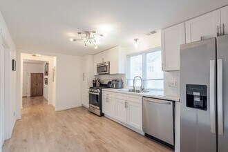 353 South Morgan Boulevard, Unit 1 in Valparaiso, IN - Building Photo - Building Photo