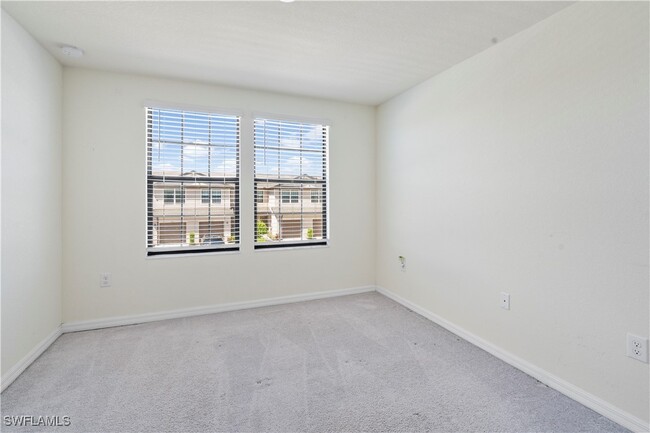 property at 14026 Oviedo Pl