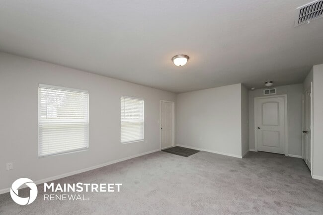 259 Fig Ct in Poinciana, FL - Foto de edificio - Building Photo
