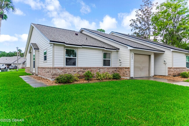 property at 121 Bob White Ct