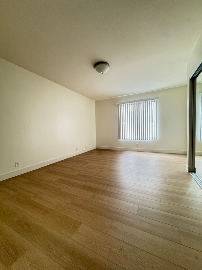 property at 2121 Beloit Ave