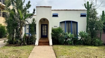 2056 Meridian Ave in South Pasadena, CA - Building Photo