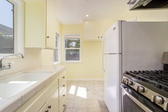4166 Jasmine Ave-Unit -A in Culver City, CA - Building Photo - Building Photo