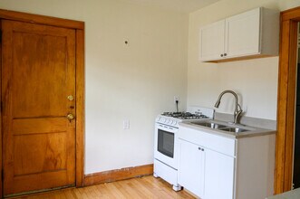 4225 Emerson Ave N, Unit 4225 Emerson Ave. N in Minneapolis, MN - Foto de edificio - Building Photo