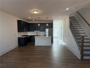 1506 Aeslin Dr NW in Atlanta, GA - Building Photo - Building Photo