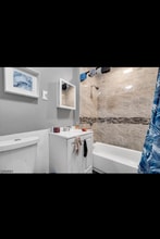 8 Edmonds Pl in Newark, NJ - Building Photo - Building Photo