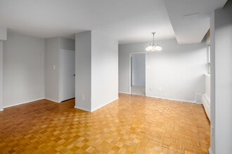 Northwoods Village in Toronto, ON - Building Photo - Interior Photo