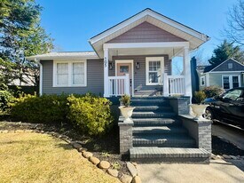 105 Moultrie St in Greenville, SC - Building Photo