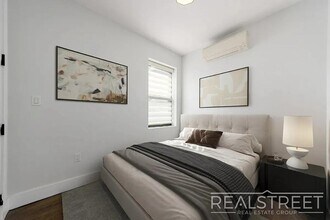 Lexington Avenue, Unit 1B in Brooklyn, NY - Building Photo - Building Photo