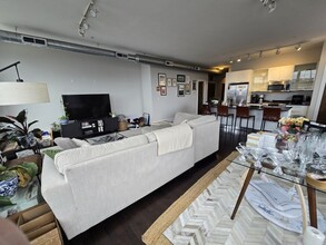 154 W 2nd St in Boston, MA - Building Photo - Building Photo
