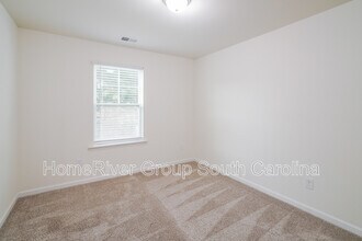 240 Wahoo Cir in Irmo, SC - Building Photo - Building Photo