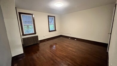 1315 Labelle Ave in Pittsburgh, PA - Building Photo - Building Photo