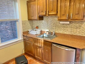 11 Chilcott Pl in Boston, MA - Building Photo - Building Photo