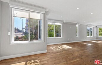 1283 Havenhurst Dr in West Hollywood, CA - Building Photo - Building Photo