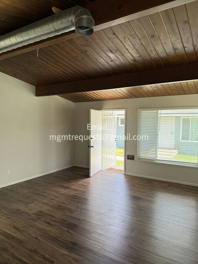 property at 622 Pine Ave