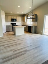 2742 W Balboa Dr in Kuna, ID - Building Photo - Building Photo