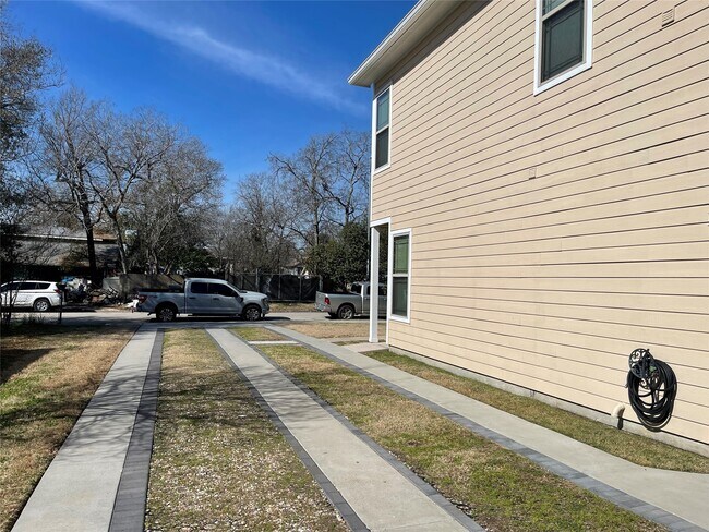 3406 Elser St in Houston, TX - Building Photo - Building Photo