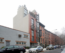 326 State St in Brooklyn, NY - Building Photo - Building Photo