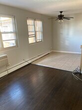 2420 W Berwyn Ave in Chicago, IL - Building Photo - Building Photo