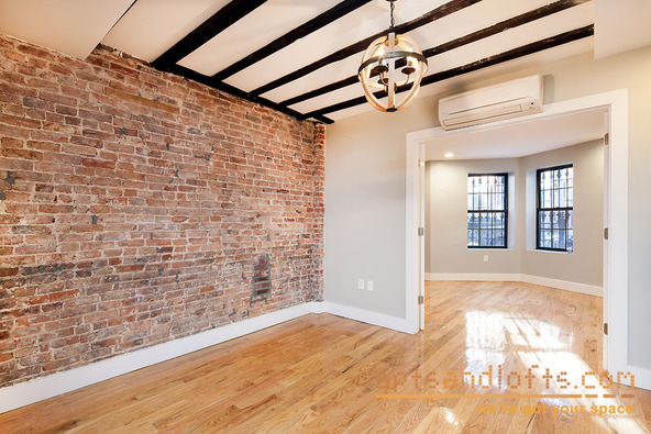 806 President Street in Brooklyn, NY - Building Photo