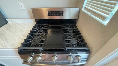 934 Meridian Ave in Miami Beach, FL - Building Photo - Building Photo