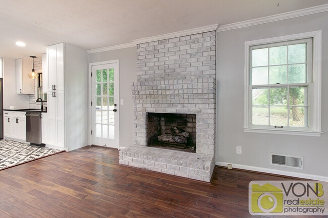 2552 Hidden Hills Dr in Marietta, GA - Building Photo - Building Photo