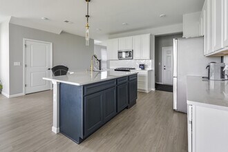 2227 Ryegrass Ln in Bolingbrook, IL - Building Photo - Building Photo