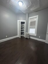 244 4th St, Unit 1st floor in Newark, NJ - Building Photo - Building Photo
