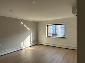 137 N Center St in Northville, MI - Building Photo - Building Photo