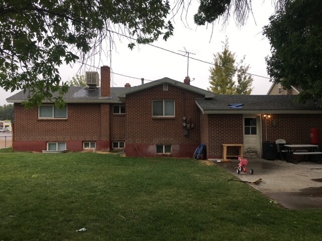 157 N 510 E in Roosevelt, UT - Building Photo - Building Photo