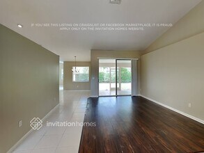 1615 Grantham Dr in Wellington, FL - Foto de edificio - Building Photo