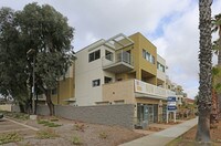 Building Photo - Villa Grande Apartamentos in San Diego, California