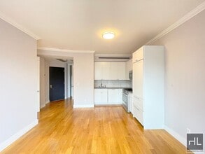 No fee 2 bed 2 bath with washer and dryer  - The Willard, Unit 5 in New York, NY - Foto de edificio - Building Photo