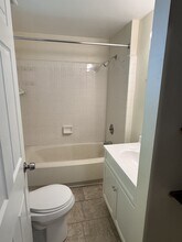 951 Muskegon Ave NW in Grand Rapids, MI - Building Photo - Building Photo